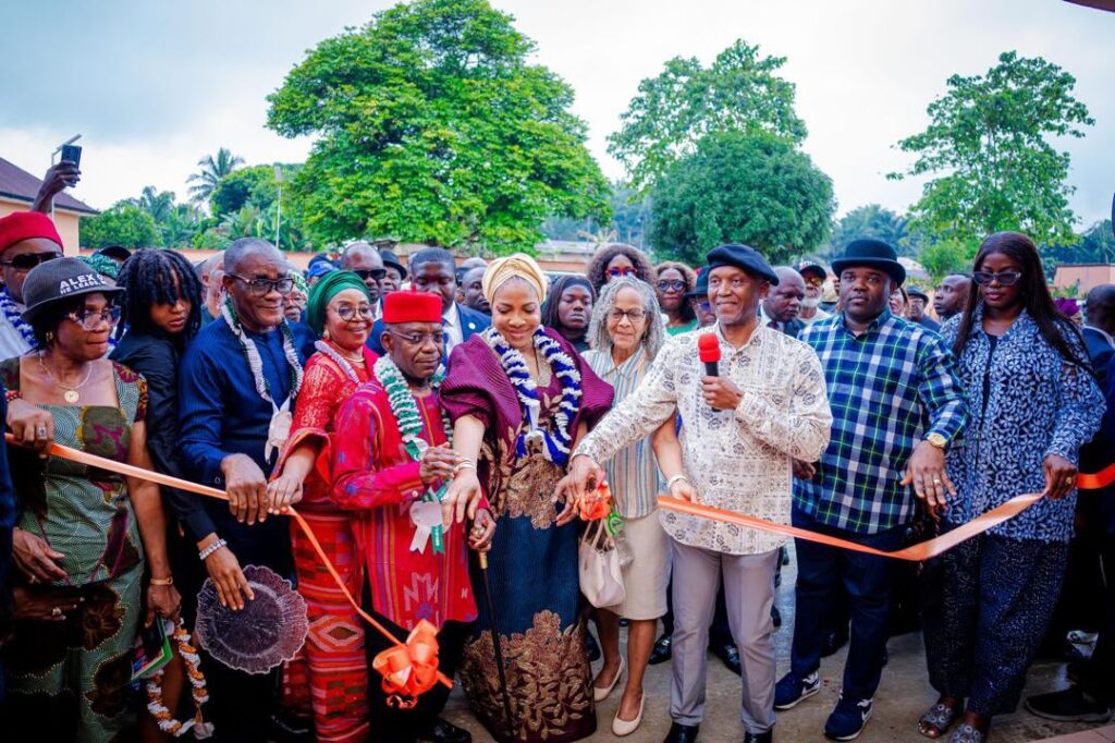 Gov Otti Commissions Another Smart School in Abia, Urges Pupils To Embrace Hardwork